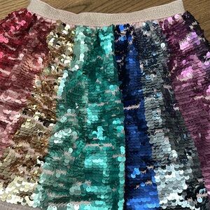 🌈H&M Sequins Skirt!🌈
